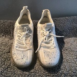 STEVE MADDEN Crystal Sneakers